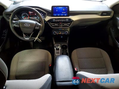 Zdjęcie 8 z 13 samochodu: 2022 FORD ESCAPE SE VIN:1FMCU9G60NUA47489 - miniatura