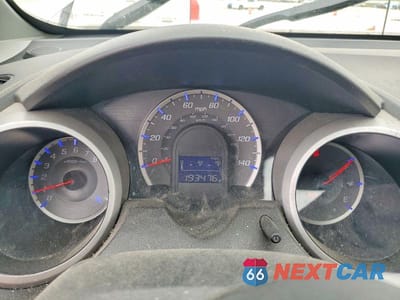 Zdjęcie 9 z 12 samochodu: 2009 HONDA FIT SPORT VIN:JHMGE87459S056703 - miniatura