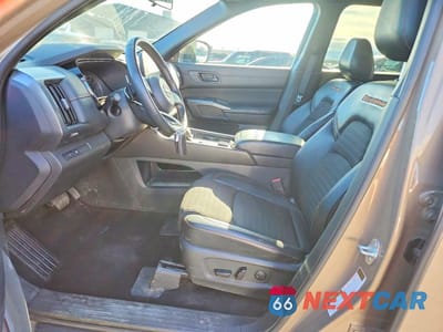 Zdjęcie 7 z 14 samochodu: 2024 NISSAN PATHFINDER ROCK CREEK VIN:5N1DR3BD2RC226752 - miniatura