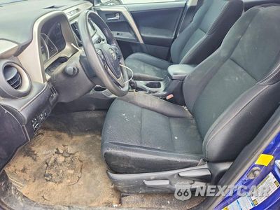 Zdjęcie 7 z 12 samochodu: 2014 TOYOTA RAV4 XLE VIN:2T3RFREV1EW220779 - miniatura
