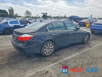 Trzecie zdjęcie samochodu z tyłu: 2009 HYUNDAI GENESIS 3.8L V6 VIN:KMHGC46E19U025703 - miniatura