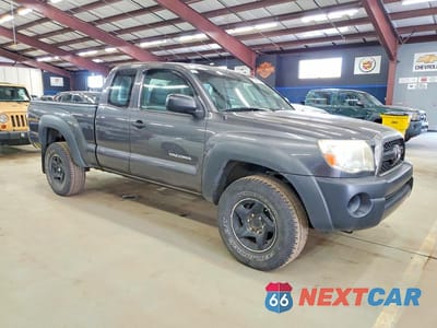 Czwarte zdjęcie samochodu z boku: 2011 TOYOTA TACOMA ACCESS CAB VIN:5TFUX4ENXBX006911 - miniatura