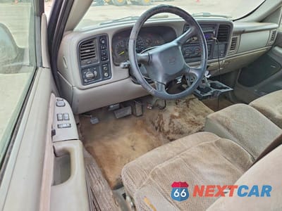 Zdjęcie 8 z 11 samochodu: 1999 CHEVROLET SILVERADO K2500 VIN:1GCGK29UXXZ151072 - miniatura