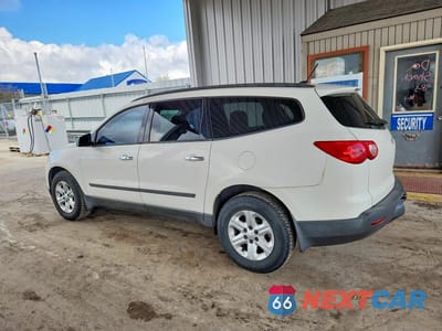 Drugie zdjęcie samochodu z przodu: 2011 CHEVROLET TRAVERSE LS VIN:1GNKRFED4BJ203068 - miniatura