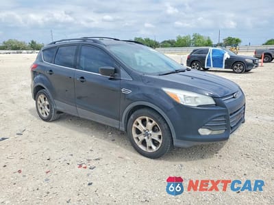 Czwarte zdjęcie samochodu z boku: 2013 FORD ESCAPE SE VIN:1FMCU0G97DUD17449 - miniatura