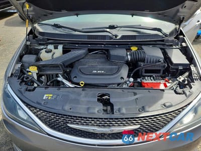 Zdjęcie 12 z 13 samochodu: 2017 CHRYSLER PACIFICA TOURING L VIN:2C4RC1BG4HR824034 - miniatura