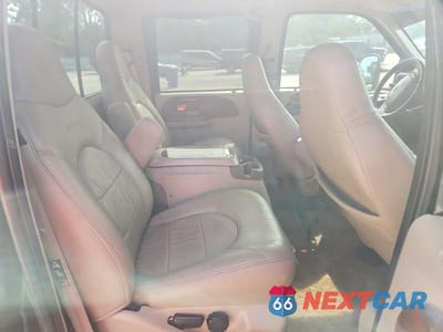 Zdjęcie 10 z 11 samochodu: 2000 FORD F350 SUPER DUTY VIN:1FTWW32F3YEA29759 - miniatura