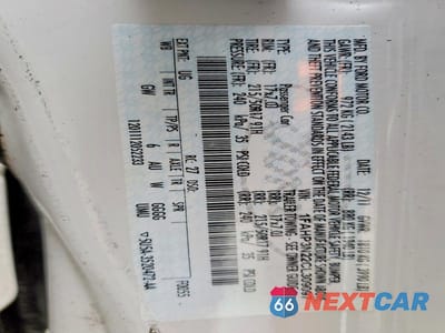 Zdjęcie 12 z 12 samochodu: 2012 FORD FOCUS TITANIUM VIN:1FAHP3N22CL309097 - miniatura