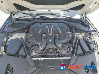 Zdjęcie 11 z 12 samochodu: 2019 BMW M550XI VIN:WBAJB9C54KB464133 - miniatura