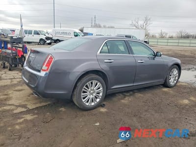 Trzecie zdjęcie samochodu z tyłu: 2013 CHRYSLER 300C VIN:2C3CCAKGXDH739564 - miniatura