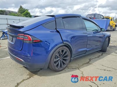 Trzecie zdjęcie samochodu z tyłu: 2023 TESLA MODEL X VIN:7SAXCBE53PF366359 - miniatura