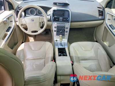 Zdjęcie 8 z 13 samochodu: 2010 VOLVO XC60 T6 VIN:YV4992DZ5A2085115 - miniatura