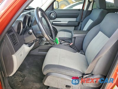 Zdjęcie 7 z 13 samochodu: 2007 DODGE NITRO SLT VIN:1D8GU58K57W570431 - miniatura