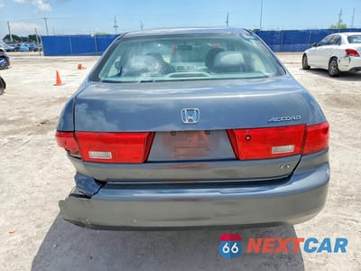 Zdjęcie 6 z 12 samochodu: 2005 HONDA ACCORD LX VIN:1HGCM56445A072136 - miniatura