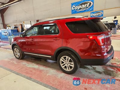 Drugie zdjęcie samochodu z przodu: 2019 FORD EXPLORER XLT VIN:1FM5K8D85KGA05716 - miniatura