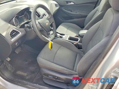 Zdjęcie 7 z 13 samochodu: 2019 CHEVROLET CRUZE LT VIN:1G1BE5SM1K7114406 - miniatura