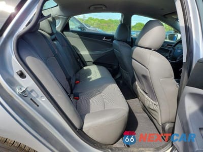 Zdjęcie 10 z 12 samochodu: 2012 HYUNDAI SONATA SE 2.0T VIN:5NPEC4AB6CH413942 - miniatura