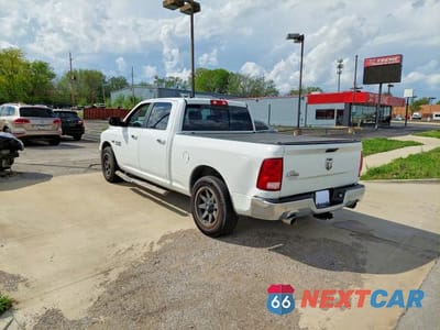 Trzecie zdjęcie samochodu z tyłu: 2017 RAM 1500 SLT VIN:1C6RR6TT3HS786373 - miniatura
