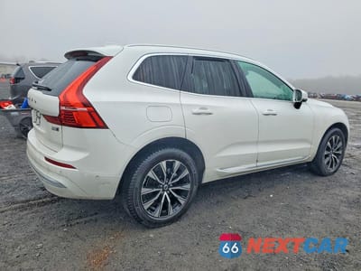 Trzecie zdjęcie samochodu z tyłu: 2023 VOLVO XC60 PLUS VIN:YV4L12RN4P1336210 - miniatura