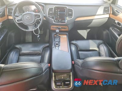 Zdjęcie 8 z 13 samochodu: 2020 VOLVO XC90 T6 INSCRIPTION VIN:YV4A221L9L1618416 - miniatura