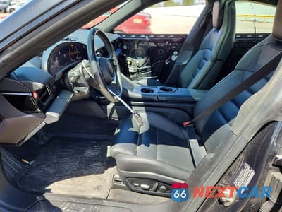 Zdjęcie 7 z 12 samochodu: 2022 PORSCHE TAYCAN VIN:WP0AA2Y15NSA12248 - miniatura