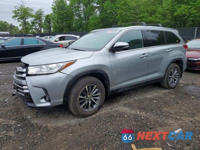 2019 TOYOTA HIGHLANDER XLE 5TDJZRFH5KS568238 - główne zdjęcie licytacji z USA - miniatura