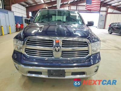 Piąte zdjęcie samochodu w środku: 2013 RAM 1500 SLT VIN:1C6RR7GG2DS699416 - miniatura