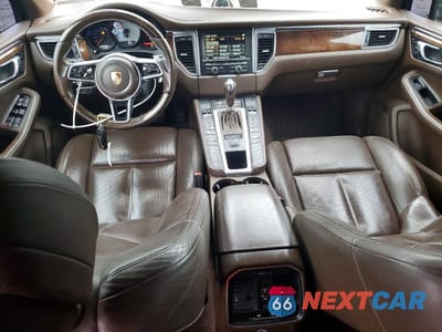 Zdjęcie 8 z 12 samochodu: 2016 PORSCHE MACAN S VIN:WP1AB2A58GLB49154 - miniatura