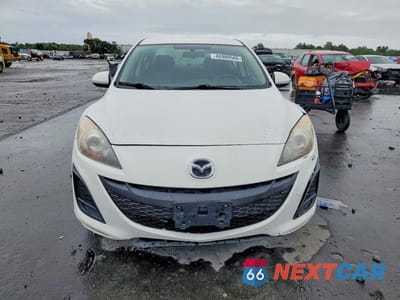 Piąte zdjęcie samochodu w środku: 2011 MAZDA 3 I VIN:JM1BL1VG9B1440937 - miniatura