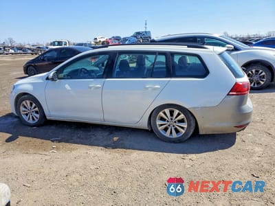 Drugie zdjęcie samochodu z przodu: 2017 VOLKSWAGEN GOLF SPORTWAGEN S VIN:3VWC17AU3HM501166 - miniatura