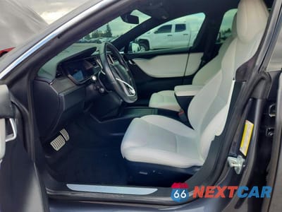 Zdjęcie 7 z 12 samochodu: 2020 TESLA MODEL S VIN:5YJSA1E41LF396694 - miniatura