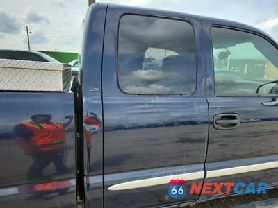 Zdjęcie 10 z 12 samochodu: 2005 GMC NEW SIERRA K1500 VIN:1GTEK19B35E198626 - miniatura