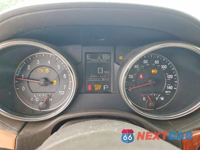 Zdjęcie 9 z 13 samochodu: 2011 JEEP GRAND CHEROKEE OVERLAND VIN:1J4RR6GG2BC608598 - miniatura