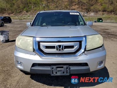 Piąte zdjęcie samochodu w środku: 2009 HONDA PILOT TOURING VIN:5FNYF48929B022527 - miniatura