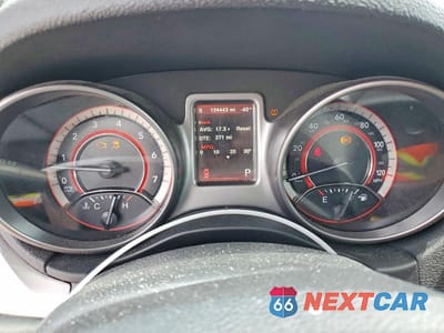 Zdjęcie 9 z 14 samochodu: 2018 DODGE JOURNEY CROSSROAD VIN:3C4PDDGG3JT514748 - miniatura