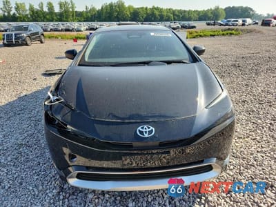 Piąte zdjęcie samochodu w środku: 2024 TOYOTA PRIUS PRIME XSE VIN:JTDACACU1R3029647 - miniatura