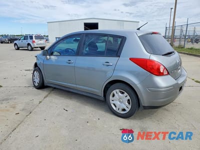 Drugie zdjęcie samochodu z przodu: 2010 NISSAN VERSA 1.8 S VIN:3N1BC1CP1AL465022 - miniatura
