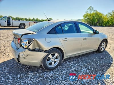 Trzecie zdjęcie samochodu z tyłu: 2014 CHEVROLET CRUZE VIN:1G1PC5SB2E7105146 - miniatura