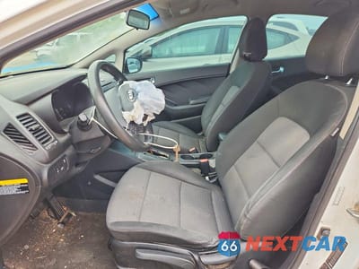 Zdjęcie 7 z 12 samochodu: 2014 KIA FORTE LX VIN:KNAFX4A65E5088597 - miniatura