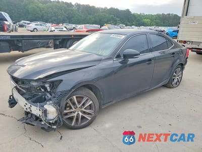 2018 LEXUS IS 300 BASE JTHBA1D26J5067597 - główne zdjęcie licytacji z USA - miniatura