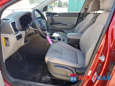 Zdjęcie 7 z 12 samochodu: 2017 KIA SPORTAGE LX VIN:KNDPMCAC2H7099405 - miniatura