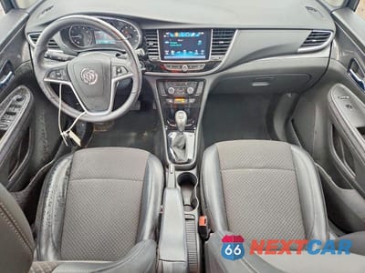 Zdjęcie 8 z 13 samochodu: 2021 BUICK ENCORE PREFERRED VIN:KL4CJESB7MB343043 - miniatura