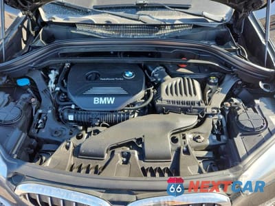 Zdjęcie 12 z 14 samochodu: 2019 BMW X1 SDRIVE28I VIN:WBXHU7C57K3H46363 - miniatura