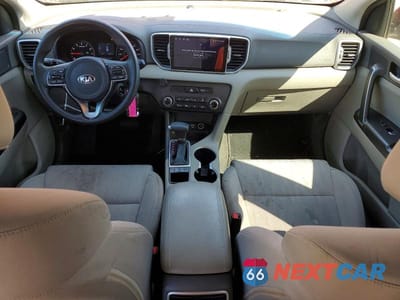 Zdjęcie 8 z 12 samochodu: 2017 KIA SPORTAGE LX VIN:KNDPMCAC2H7099405 - miniatura