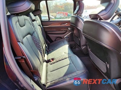 Zdjęcie 11 z 14 samochodu: 2024 JEEP GRAND CHEROKEE SUMMIT 4XE VIN:1C4RJYE69R8923110 - miniatura