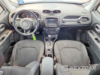 Zdjęcie 8 z 13 samochodu: 2018 JEEP RENEGADE VIN:ZACCJABB0JPJ61553 - miniatura