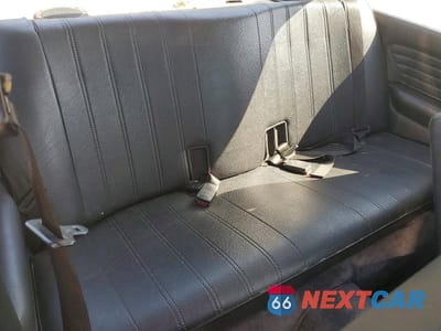 Zdjęcie 10 z 12 samochodu: 1985 BMW 325 E AUTOMATIC VIN:WBAAB6400F1014489 - miniatura