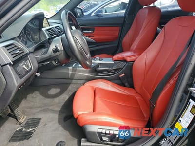 Zdjęcie 7 z 12 samochodu: 2013 BMW 335 XI VIN:WBA3B9C50DF585343 - miniatura