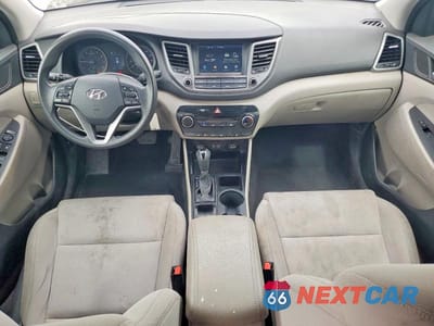 Zdjęcie 8 z 13 samochodu: 2018 HYUNDAI TUCSON SEL VIN:KM8J3CA46JU768005 - miniatura