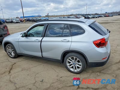 Drugie zdjęcie samochodu z przodu: 2015 BMW X1 XDRIVE28I VIN:WBAVL1C53FVY32144 - miniatura